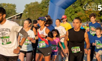 People running in 5K